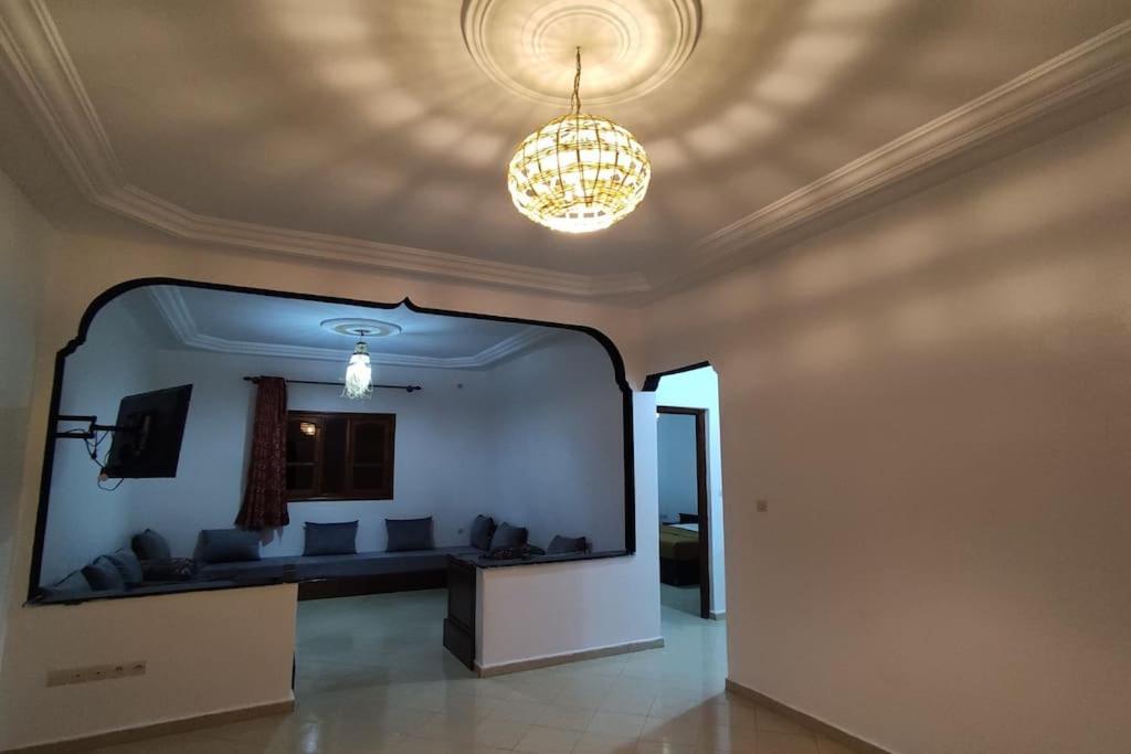 Warzazat Apartments Bagian luar foto