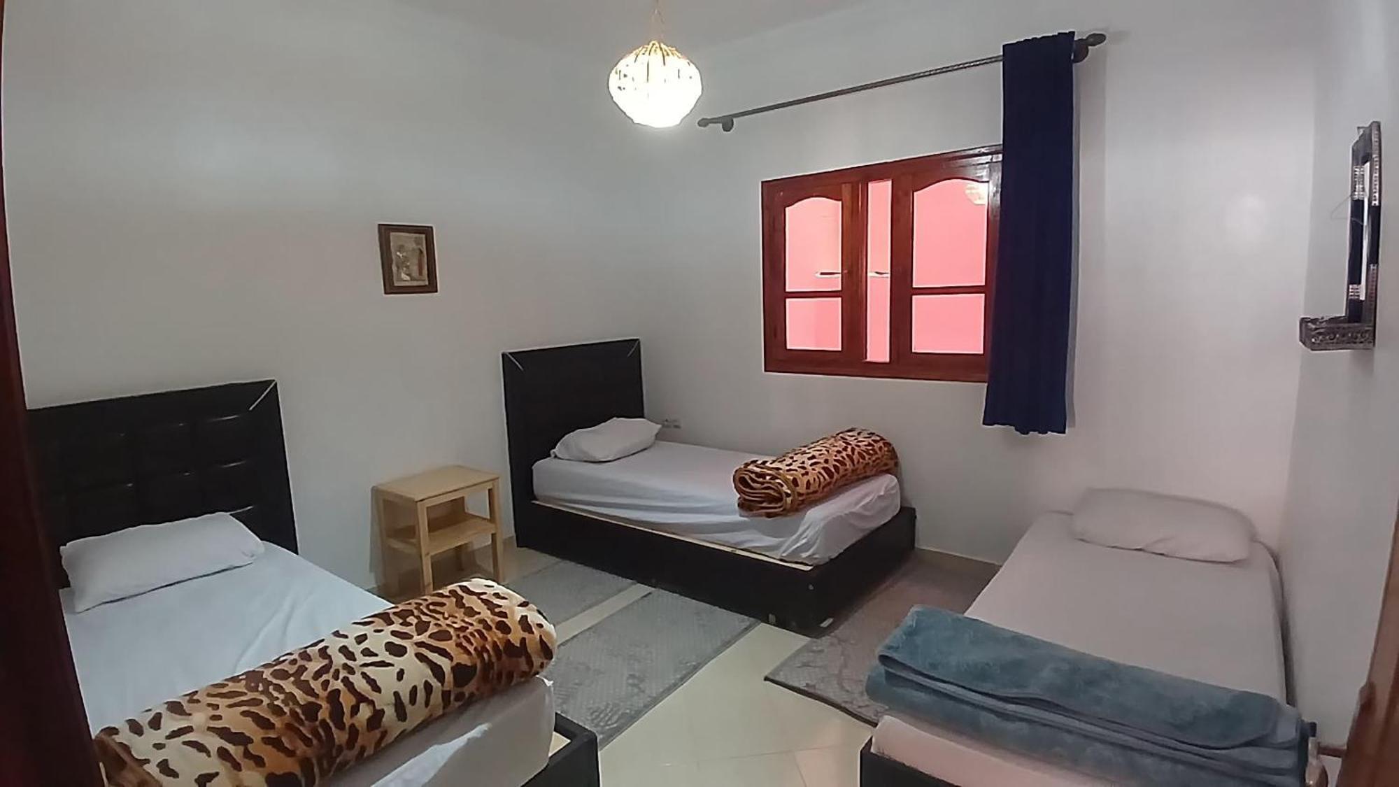 Warzazat Apartments Bagian luar foto